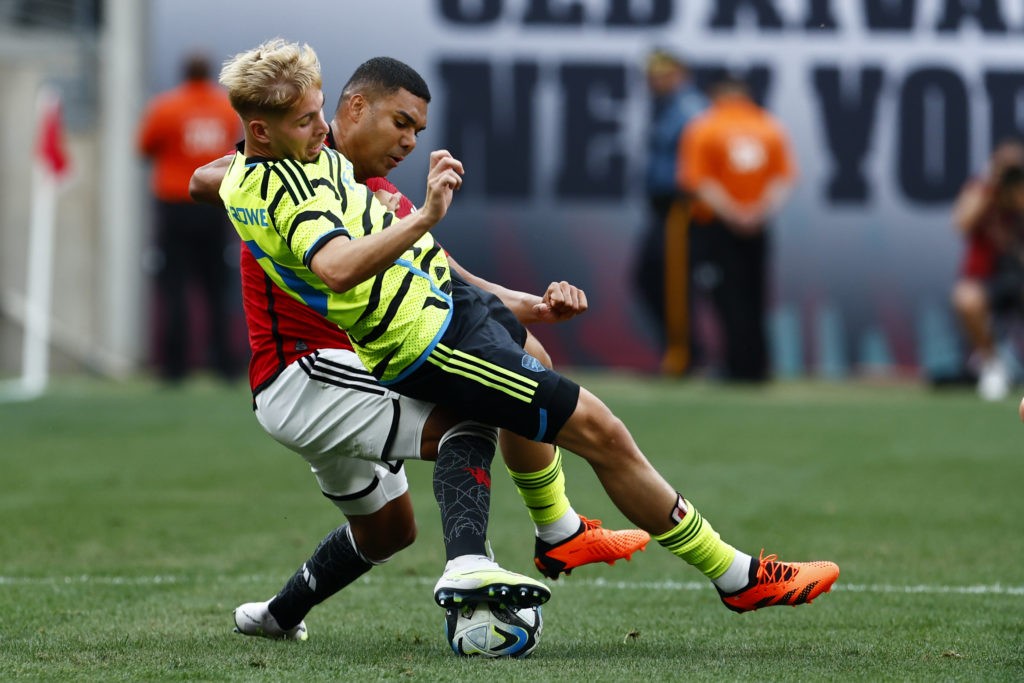 Chelsea make approach to sign Arsenal midfielder 2 arsenal v manchester united pre season friendly 3