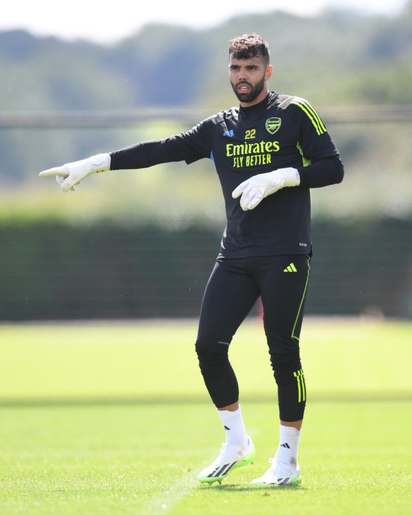David Raya in training with Arsenal (Photo via Arsenal on Twitter)