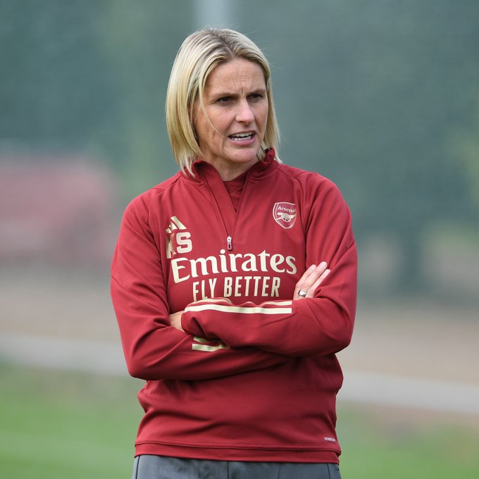 Kelly Smith in training with the Arsenal Women (Photo via Arsenal Women on Twitter)