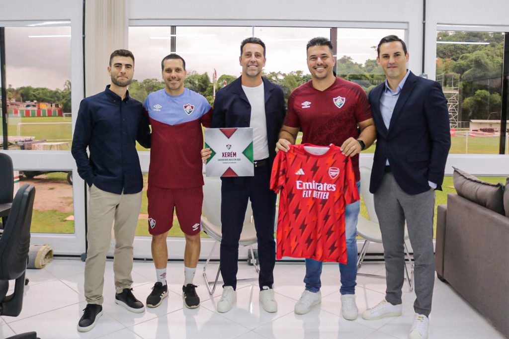 Edu pictured visiting club of 2 Arsenal-linked players 2 Edu Gaspar visits Fluminense over the October international break