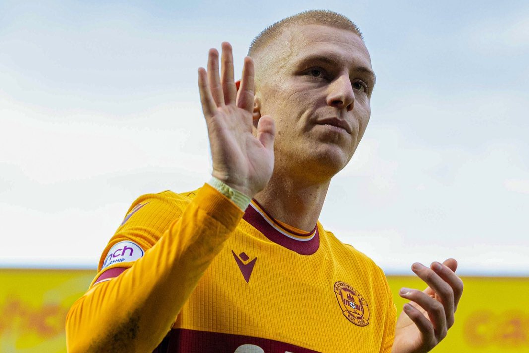 Mika Biereth with Motherwell (Photo via Biereth on Instagram)