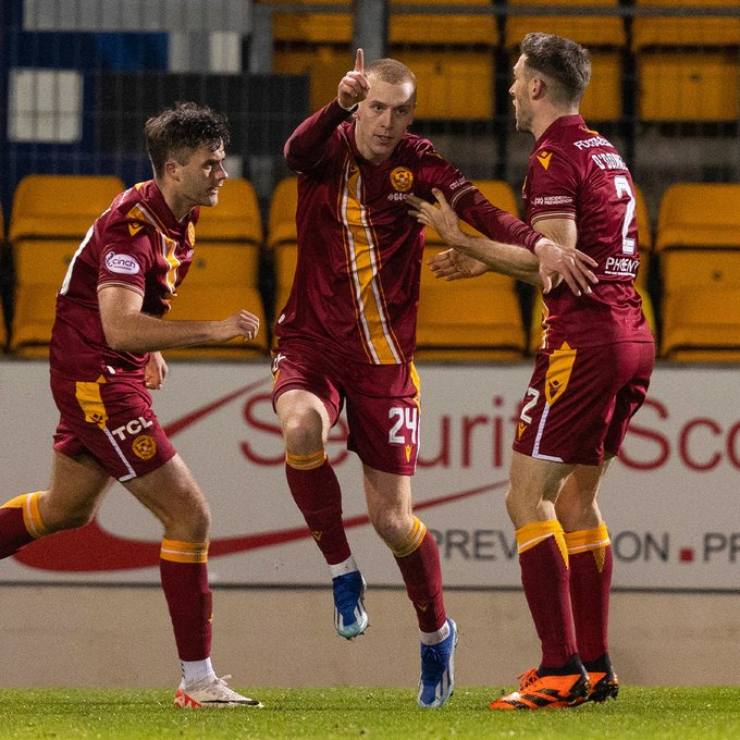 Mika Biereth celebrates scoring for Motherwell (Photo via Motherwell on Twitter)