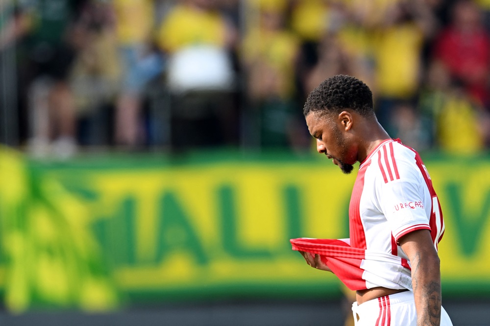 Ipswich Town hijack move for former Gunner 4 Ajax's Chuba Akpom reacts during the Dutch Eredivisie match between Fortuna Sittard and Ajax at the Fortuna Sittard Stadium in Sittard on September 3, 2023. (Photo by GERRIT VAN KEULEN/ANP/AFP via Getty Images)