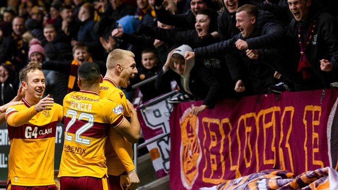 Arsenal loanee hits 7 goals & assists in 8 league games 2 Mika Biereth celebrates a goal with Motherwell (Photo via Motherwell on Twitter)