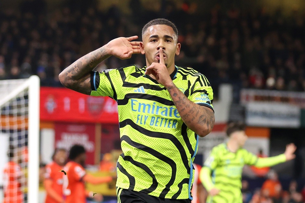 LUTON, ENGLAND: Gabriel Jesus of Arsenal celebrates after scoring the team's second goal during the Premier League match between Luton Town and Ars...