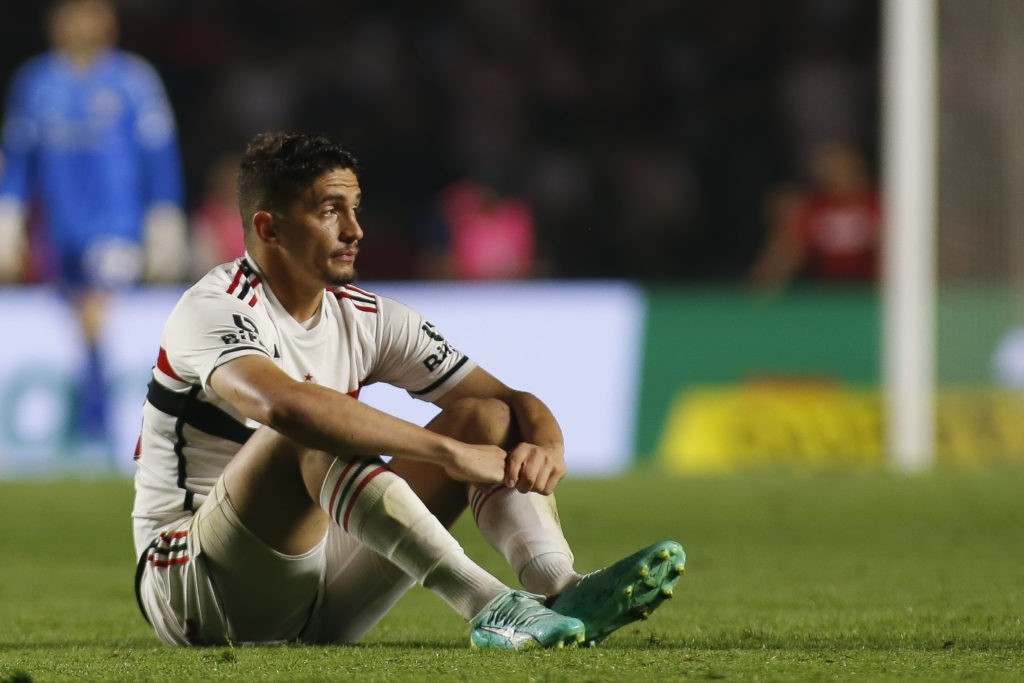 SAO PAULO, BRAZIL - AUGUST 16: Pablo Maia of Sao Paulo reacts during a semifinal second leg match between Sao Paulo and Corinthians as part of Copa do Brasil 2023 at Morumbi Stadium on August 16, 2023 in Sao Paulo, Brazil. (Photo by Miguel Schincariol/Getty Images)