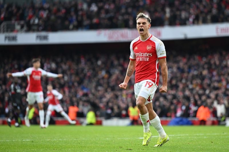 LONDON, ENGLAND: Leandro Trossard of Arsenal celebrates scoring his team's third goal during the Premier League match between Arsenal FC and Crysta...