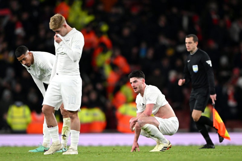 LONDON, ENGLAND - JANUARY 07: Declan Rice of Arsenal looks dejected after the team's defeat in the Emirates FA Cup Third Round match between Arsena...