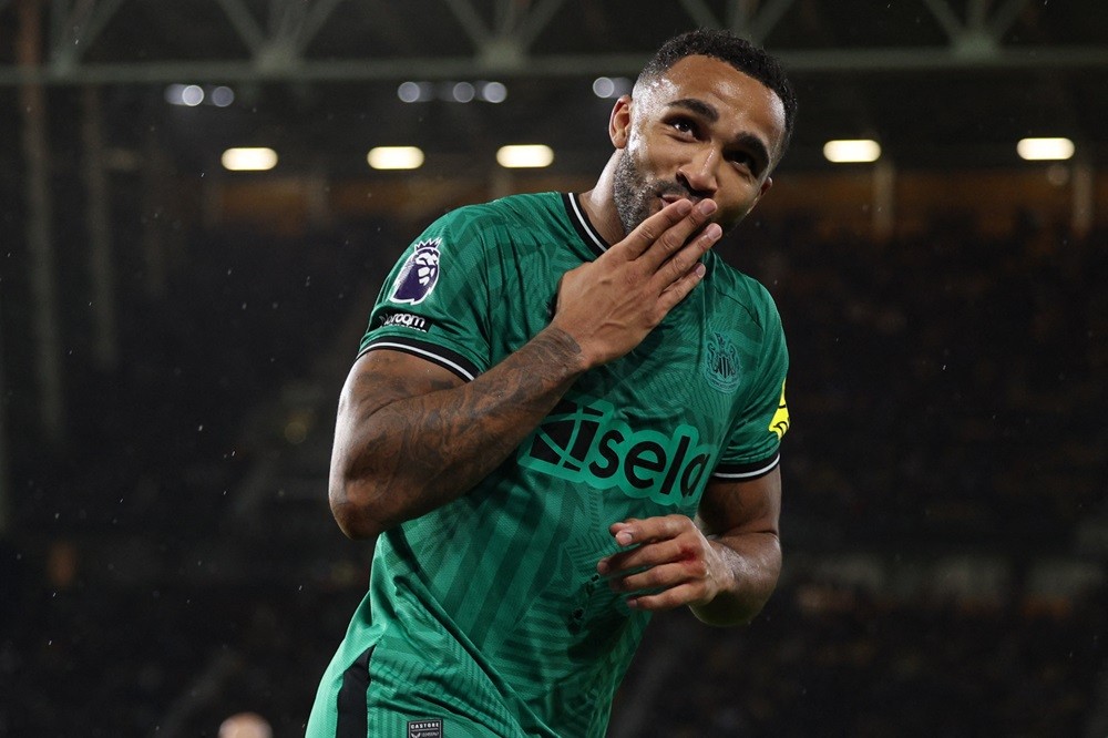 Newcastle striker ruled out against Arsenal through injury 3 Newcastle United's Callum Wilson celebrates after scoring their second goal from the penalty spot during the English Premier League football match between Wolverhampton Wanderers and Newcastle United at the Molineux stadium in Wolverhampton, central England on October 28, 2023. (Photo by ADRIAN DENNIS/AFP via Getty Images)