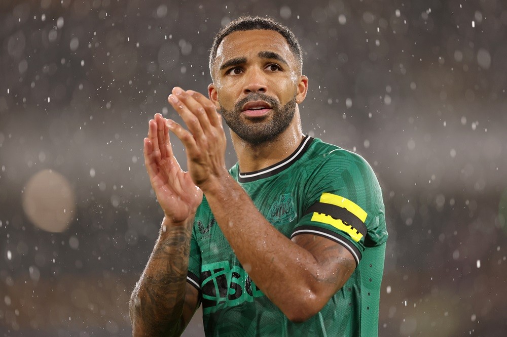WOLVERHAMPTON, ENGLAND: Callum Wilson of Newcastle United applauds the fans following the Premier League match between Wolverhampton Wanderers and ...