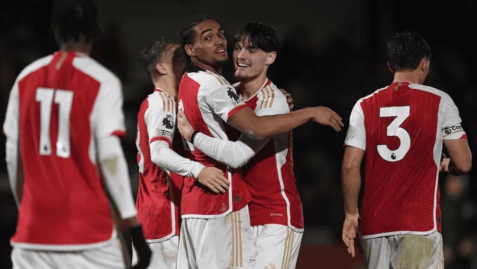 Josh Robinson celebrates a goal for the Arsenal u21s (Photo via Arsenal.com)