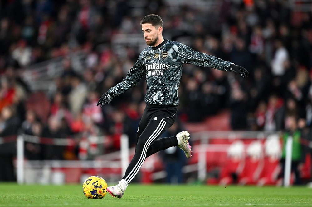 LONDON, ENGLAND: Jorginho of Arsenal warms up prior to the Premier League match between Arsenal FC and Liverpool FC at Emirates Stadium on February...