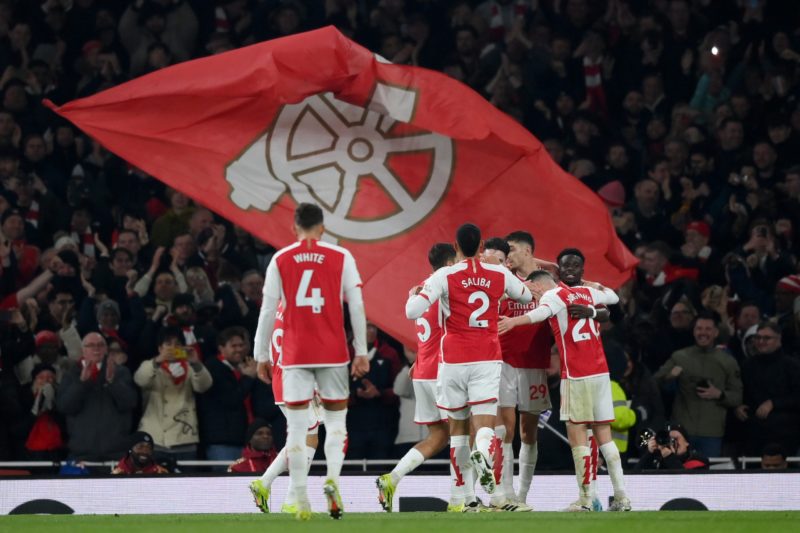 LONDON, ENGLAND - FEBRUARY 24: Bukayo Saka of Arsenal celebrates scoring his team's third goal with teammates during the Premier League match between Arsenal FC and Newcastle United at Emirates Stadium on February 24, 2024 in London, England. (Photo by Justin Setterfield/Getty Images)