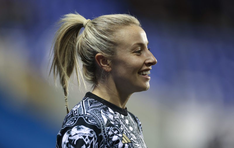 READING, ENGLAND - JANUARY 24: Leah Williamson of Arsenal warms up during the FA Women's Continental Tyres League Cup match between Reading and Ars...