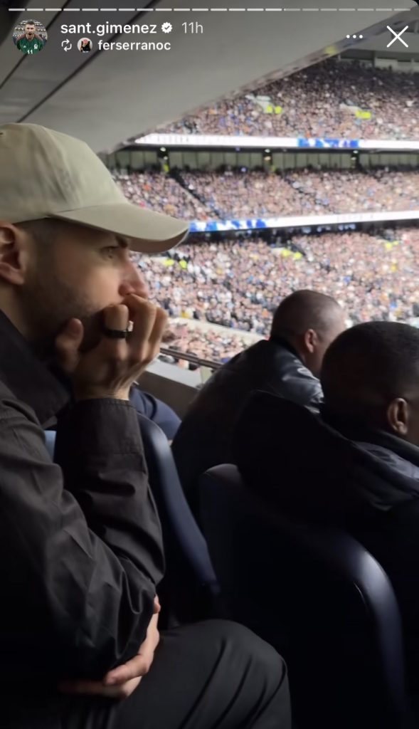 Santiago Gimenez attending Arsenal's match against Tottenham Hotspur (Photo via Gimenez on Instagram)