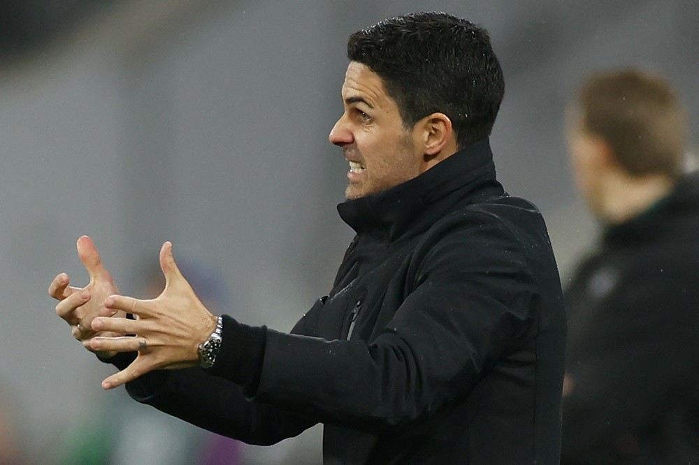 Arsenal's Spanish manager Mikel Arteta reacts from the sidelines during the UEFA Champions League quarter-final second leg football match between F...