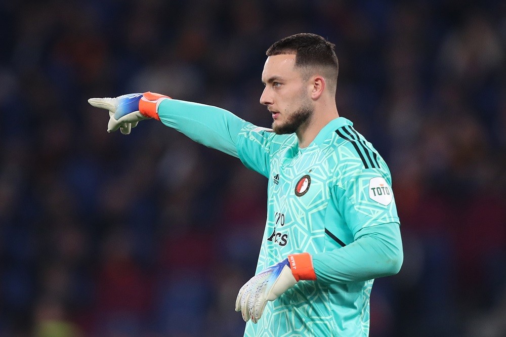 ROME, ITALY: Justin Bijlow of Feyenoord gestures during the UEFA Europa League Quarterfinal Second Leg match between AS Roma and Feyenoord at Stadi...