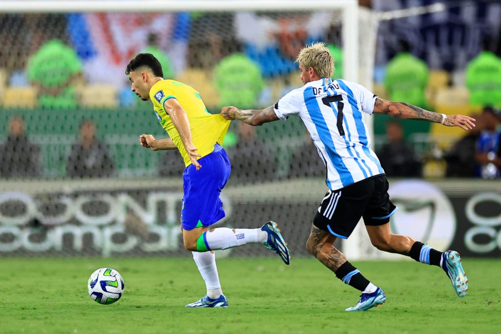 Thierry Henry praises Arsenal man ahead of Copa America 2 RIO DE JANEIRO, BRAZIL - NOVEMBER 21: Gabriel Martinelli of Brazil controls the ball against Rodrigo De Paul of Argentina during a FIFA World Cup 2026 Qualifier match between Brazil and Argentina at Maracana Stadium on November 21, 2023 in Rio de Janeiro, Brazil. (Photo by Buda Mendes/Getty Images)