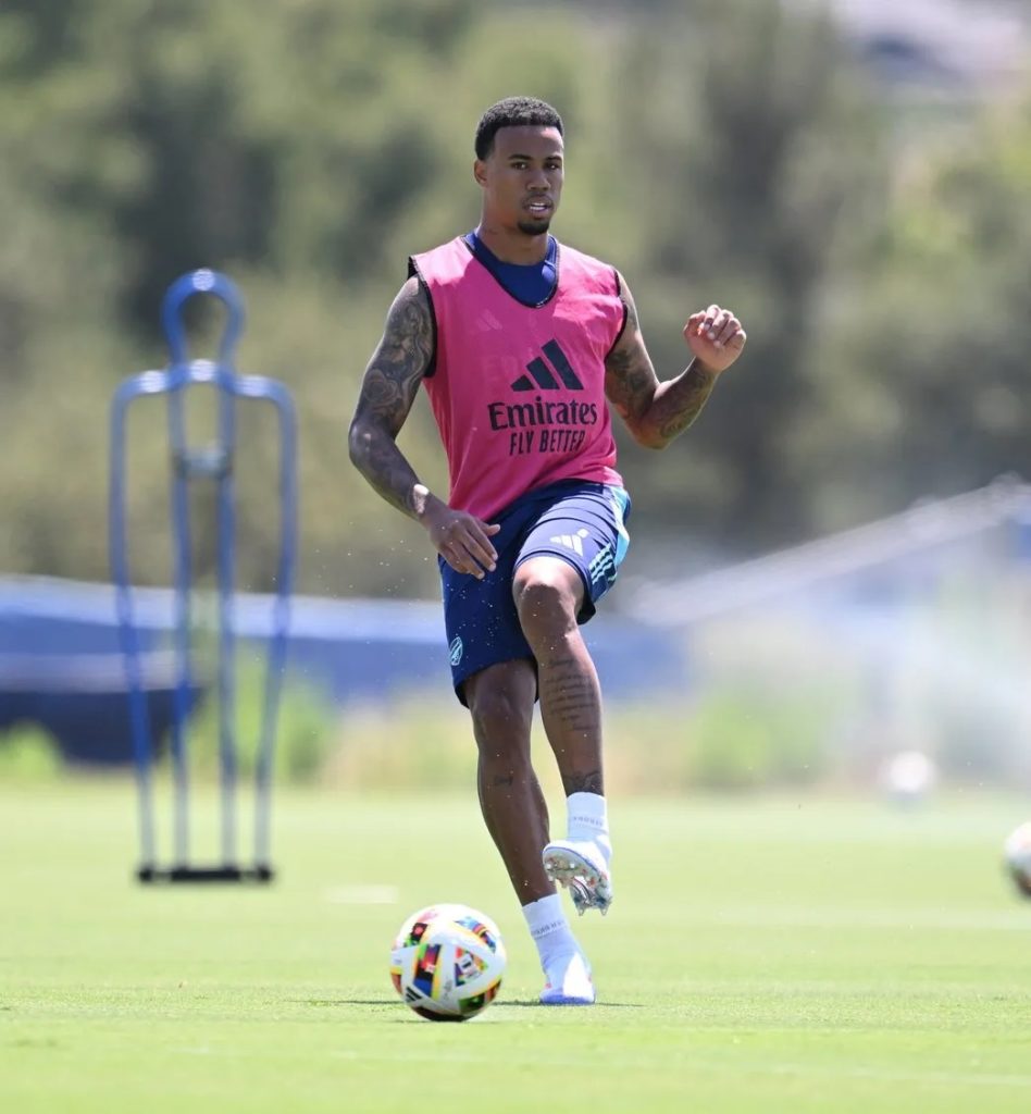 Arsenal welcome back 3 players for Manchester United friendly 3 Gabriel Magalhaes back in training with Arsenal (Photo via Arsenal.com)