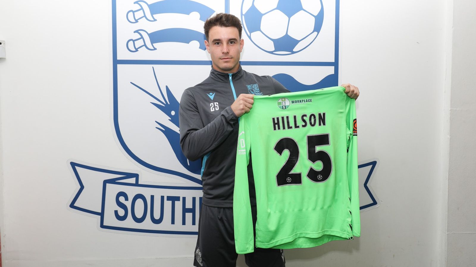 James Hillson after signing for Southend United (Photo via SouthendUnited.co.uk)