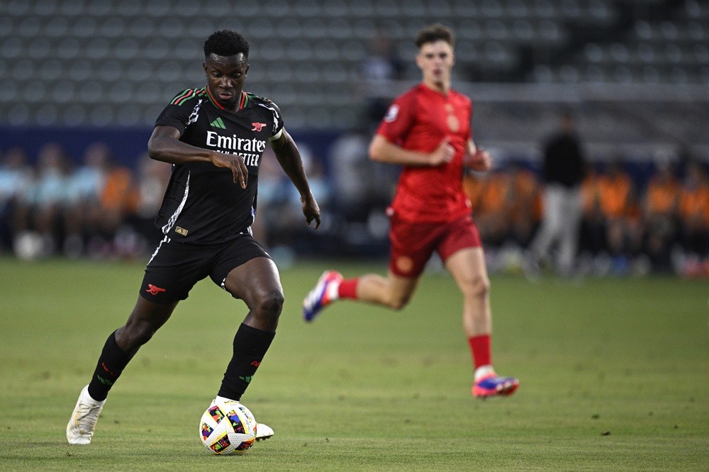 CARSON, CALIFORNIA: Eddie Nketiah of Arsenal FC moves the ball against AFC Bournemouth during the first half during a pre-season friendly match bet...