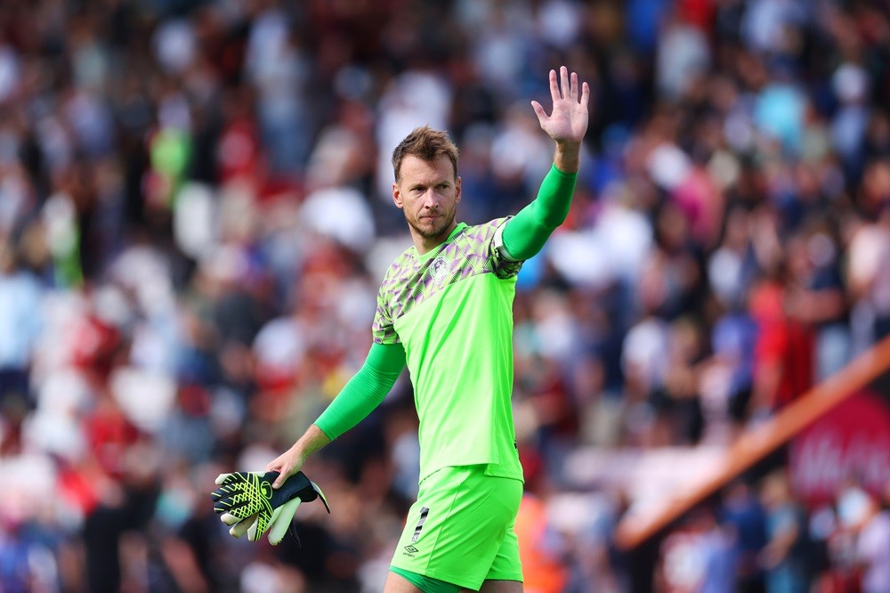 BOURNEMOUTH, ENGLAND: Neto of Bournemouth waves to the fans after the pre-season friendly match between Bournemouth and Rayo Vallecano at Vitality ...