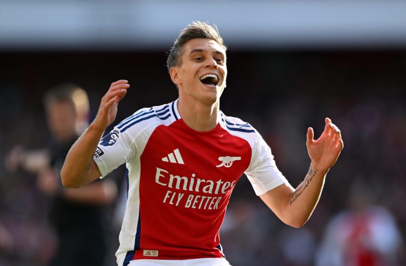 LONDON, ENGLAND - SEPTEMBER 28: Leandro Trossard of Arsenal reacts during the Premier League match between Arsenal FC and Leicester City FC at Emir...