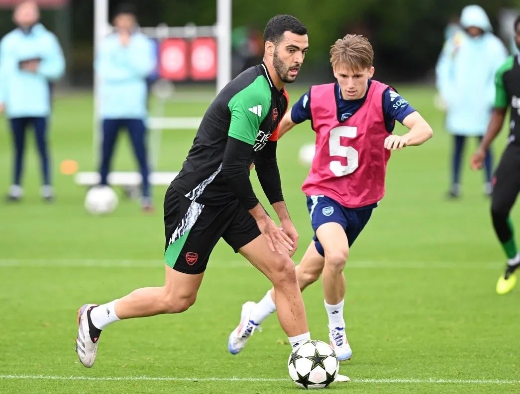 Mikel Merino in training with Arsenal (Photo via Arsenal.com)