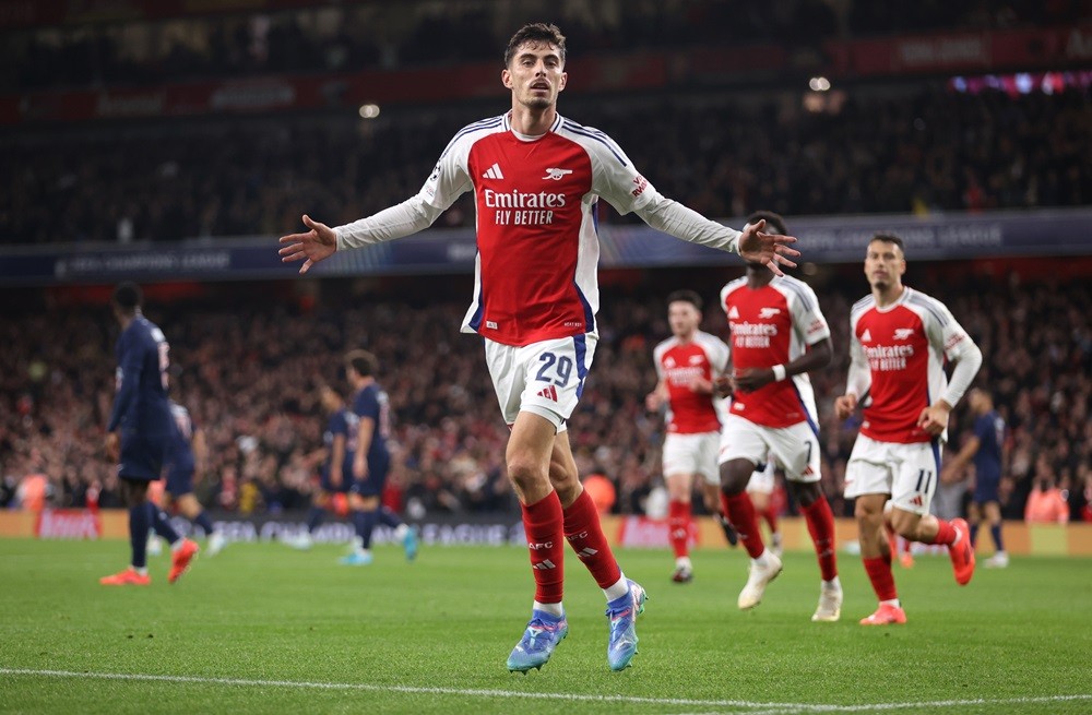 LONDON, ENGLAND: Kai Havertz of Arsenal celebrates scoring during the UEFA Champions League 2024/25 League Phase MD2 match between Arsenal FC and P...