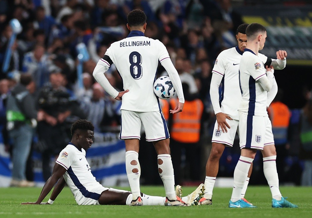 LONDON, ENGLAND: Jude Bellingham of England looks on as Bukayo Saka of England goes down with an injury before being substituted during the UEFA Na...