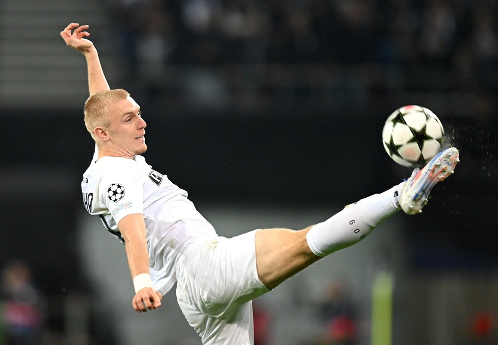 GRAZ, AUSTRIA: Mika Biereth of SK Sturm Graz controls the ball in the air during the UEFA Champions League 2024/25 League Phase MD2 match between S...