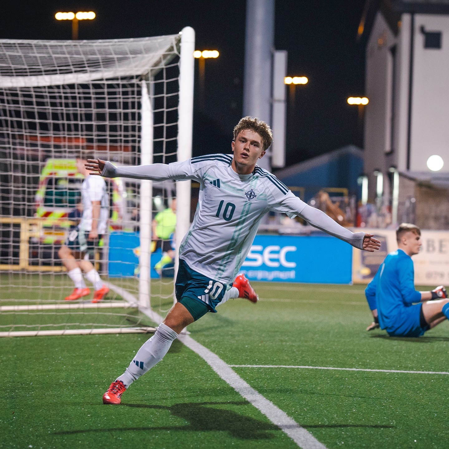 Ceadach O'Neill celebrates a goal for the Northern Ireland u17s (Photo via NorthernIreland on Instagram)