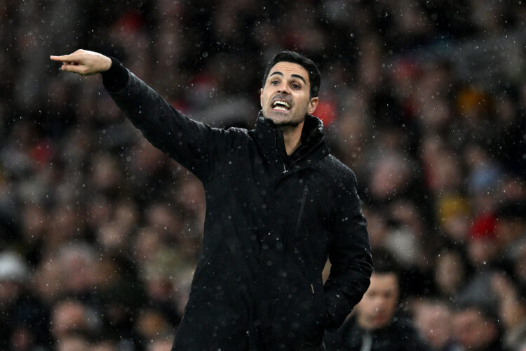 LONDON, ENGLAND - NOVEMBER 23: Mikel Arteta, Manager of Arsenal, gestures during the Premier League match between Arsenal FC and Nottingham Forest ...