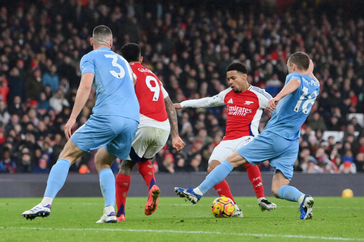 LONDON, ENGLAND - NOVEMBER 23: Ethan Nwaneri of Arsenal scores his team's third goal during the Premier League match between Arsenal FC and Notting...