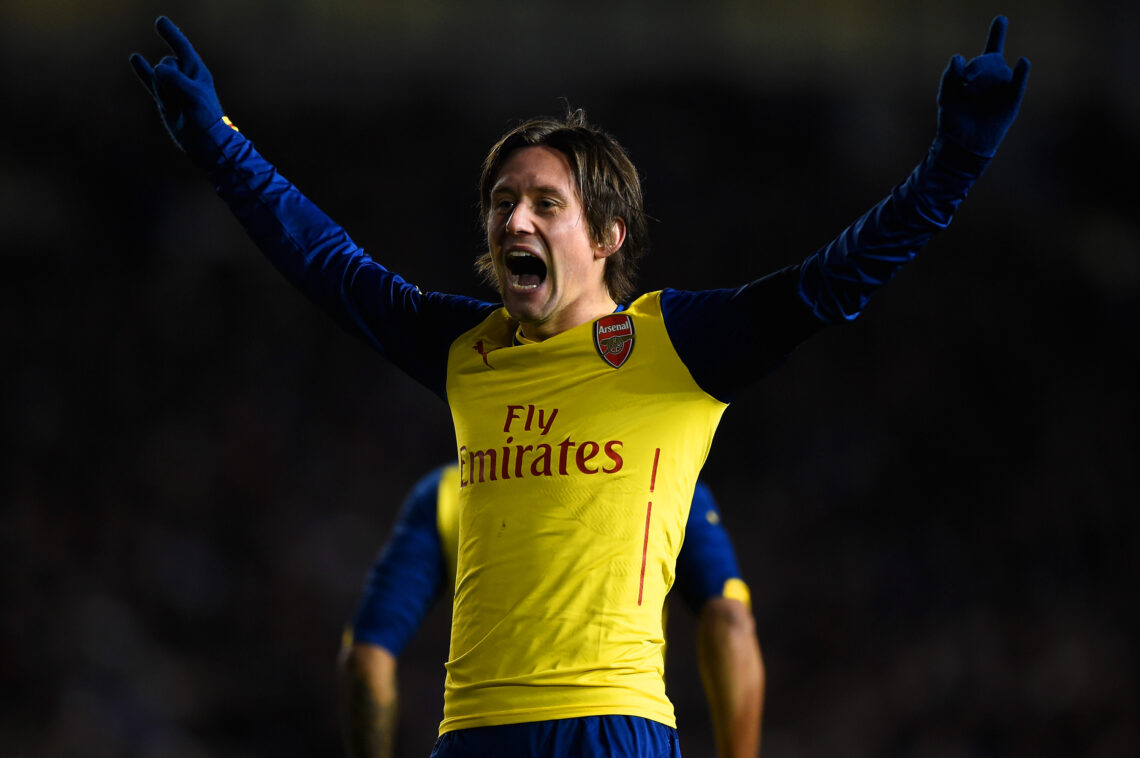 BRIGHTON, ENGLAND - JANUARY 25: Tomas Rosicky of Arsenal celebrates after scoring his team's third goal during the FA Cup Fourth Round match betwee...