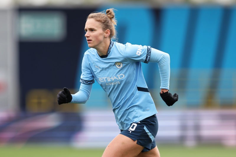 MANCHESTER, ENGLAND - SEPTEMBER 29: Vivianne Miedema of Manchester City during the Barclays Women's Super League match between Manchester City and ...