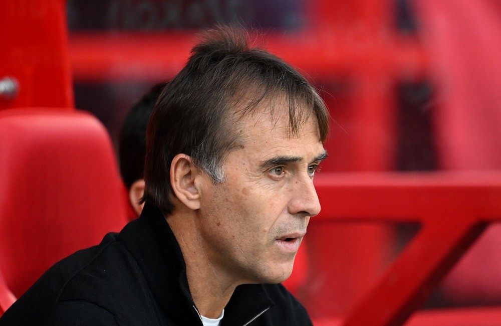 NOTTINGHAM, ENGLAND: Julen Lopetegui, Manager of West Ham United, looks on prior to the Premier League match between Nottingham Forest FC and West ...