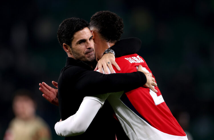 LISBON, PORTUGAL - NOVEMBER 26: Mikel Arteta, Manager of Arsenal, celebrates victory with William Saliba after the UEFA Champions League 2024/25 Le...
