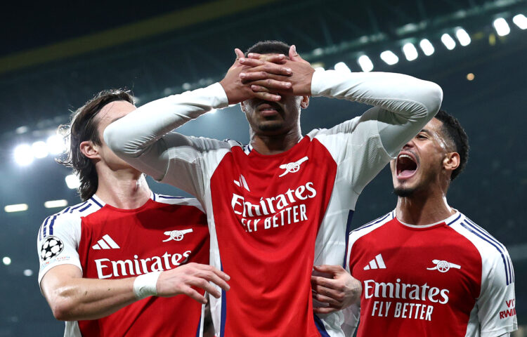 LISBON, PORTUGAL - NOVEMBER 26: Gabriel of Arsenal celebrates scoring his team's third goal with teammates during the UEFA Champions League 2024/25...