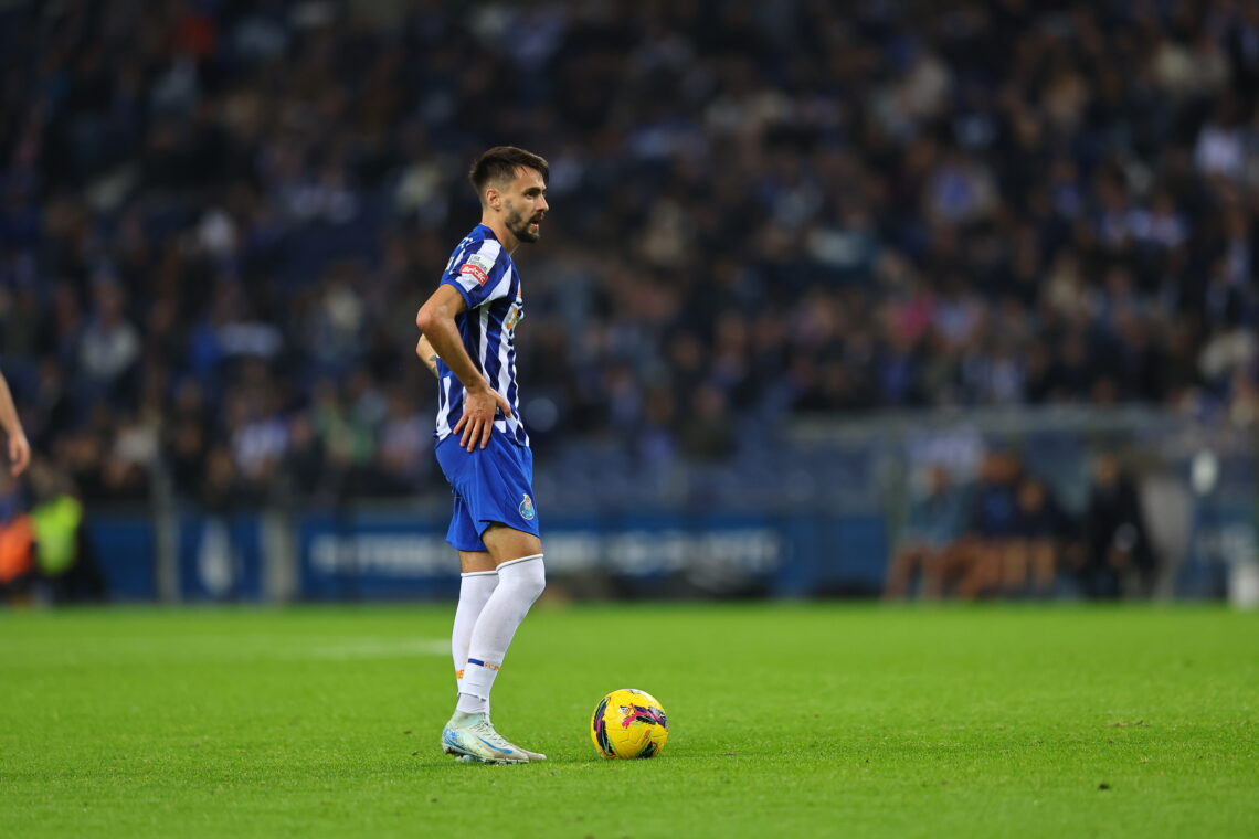 Fabio Vieira playing for FC Porto (Photo via Porto on Twitter)