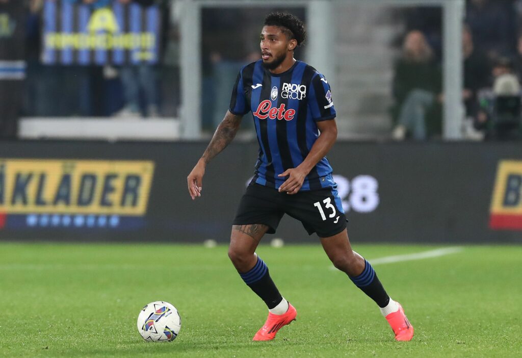 Arsenal walk away from midfielder after learning €60m price tag 2 BERGAMO, ITALY - OCTOBER 30: Ederson of Atalanta BC in action during the Serie A match between Atalanta BC and AC Monza at Gewiss Stadium on October 30, 2024 in Bergamo, Italy. (Photo by Marco Luzzani/Getty Images)