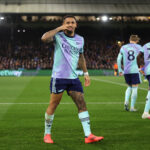LONDON, ENGLAND - DECEMBER 21: Gabriel Jesus of Arsenel celebrates after scoring his sides first goal during the Premier League match between Crystal Palace FC and Arsenal FC at Selhurst Park on December 21, 2024 in London, England. (Photo by Alex Pantling/Getty Images)