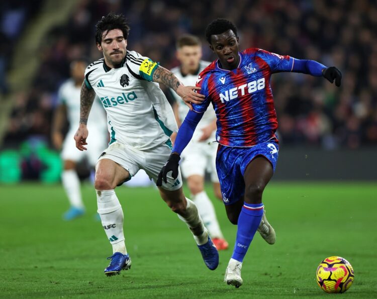 LONDON, ENGLAND: Eddie Nketiah of Crystal Palace runs with the ball whilst under pressure from Sandro Tonali of Newcastle United during the Premier...
