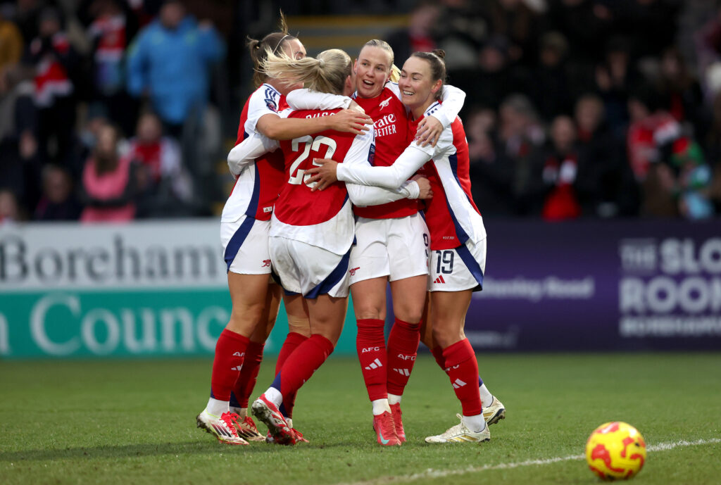 Tactical tweak leads Arsenal to dominant 5-0 victory in Slegers' first game 2 BOREHAMWOOD, ENGLAND - JANUARY 19: Beth Mead of Arsenal celebrates scoring her team's third goal with Alessia Russo and Caitlin Foord during the Barclays Women's Super League match between Arsenal FC and Crystal Palace at Meadow Park on January 19, 2025 in Borehamwood, England. (Photo by Tom Dulat/Getty Images)