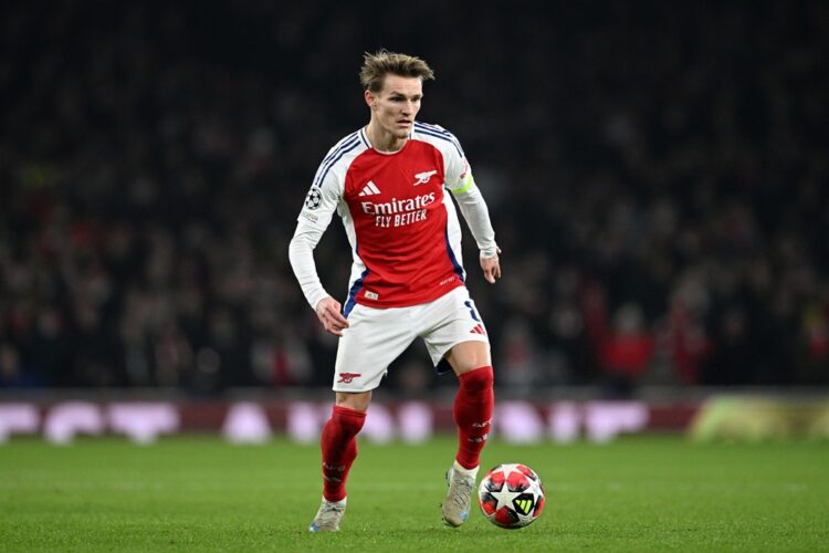 LONDON, ENGLAND: Martin Odegaard of Arsenal during the UEFA Champions League 2024/25 League Phase MD7 match between Arsenal FC and GNK Dinamo on Ja...