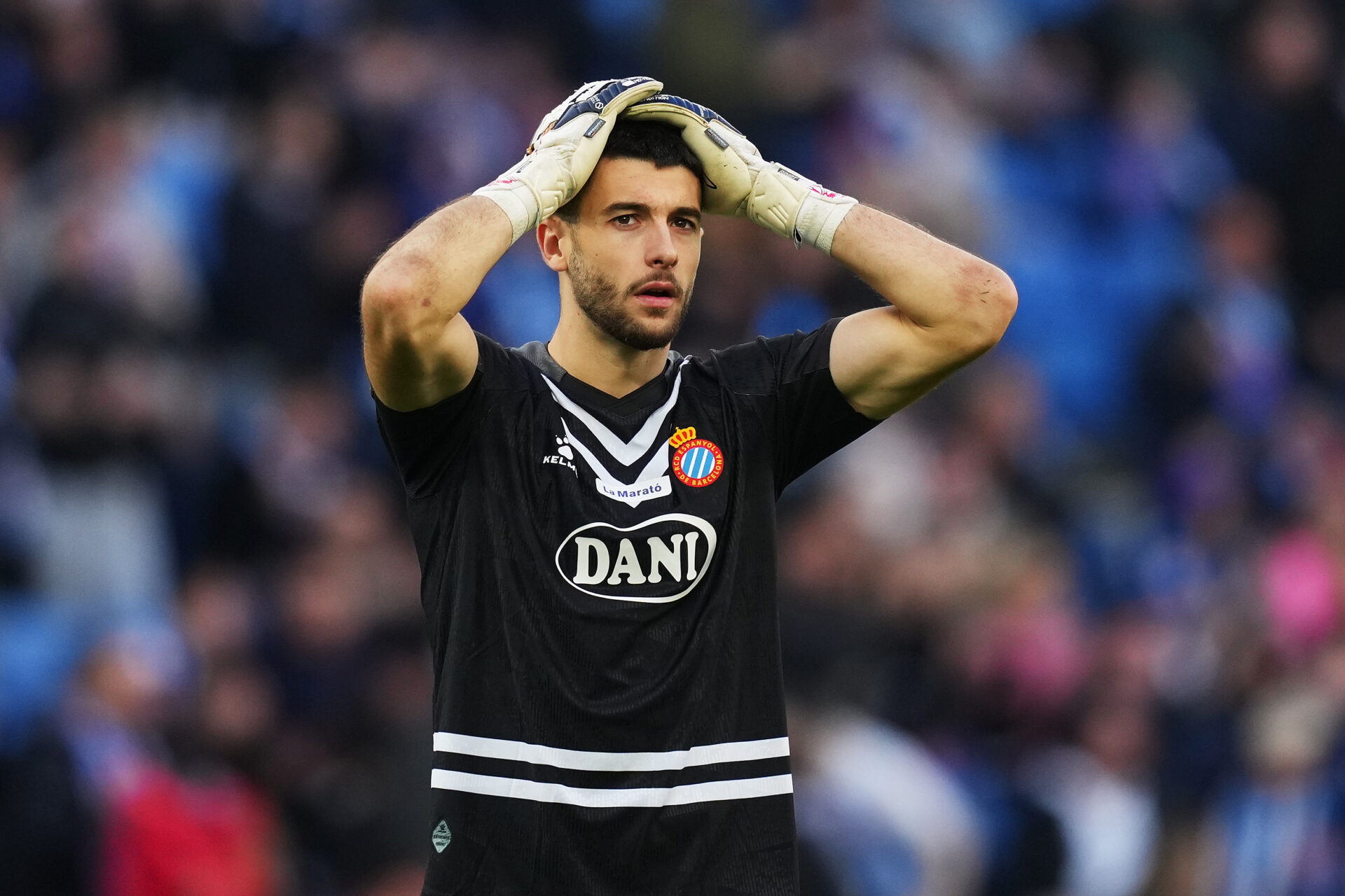 Boost for Arsenal as Barcelona pull out of race for summer target