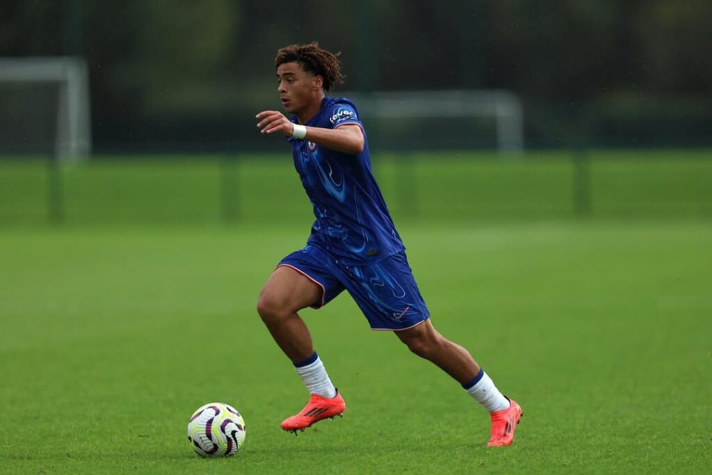 Chelsea talent provides assist for Arsenal as trial continues 2 Marcell Washington playing for Chelsea (Photo via Washington on Instagram)