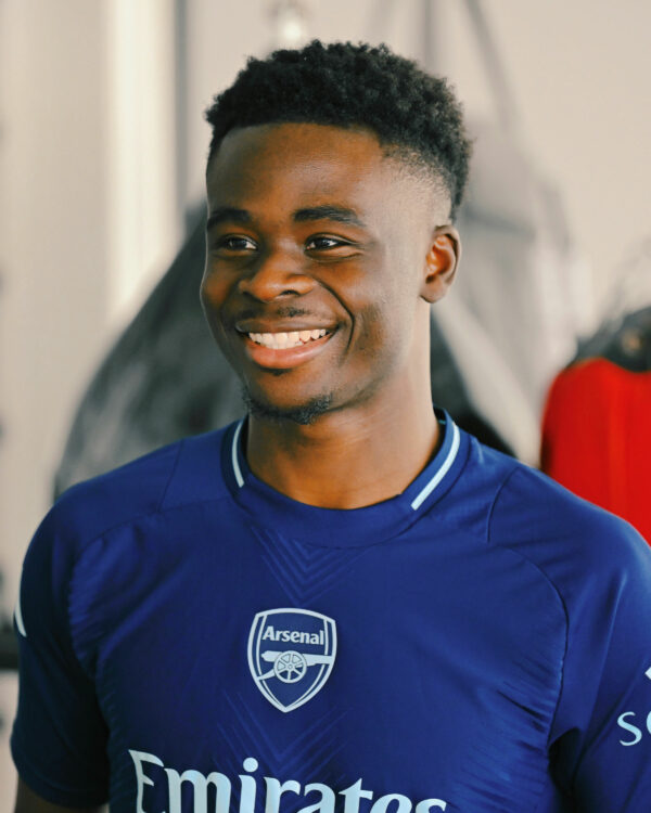 Bukayo Saka working on his fitness with Arsenal (Photo via Arsenal.com)