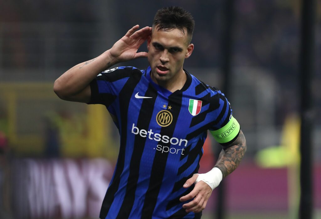 Arsenal make €120m striker ‘top target’—but is the Italian press overplaying their interest? 2 MILAN, ITALY - JANUARY 29: Lautaro Martinez of FC Internazionale celebrates after scoring their team's third goal during the UEFA Champions League 2024/25 League Phase MD8 match between FC Internazionale Milano and AS Monaco at Stadio San Siro on January 29, 2025 in Milan, Italy. (Photo by Marco Luzzani/Getty Images)