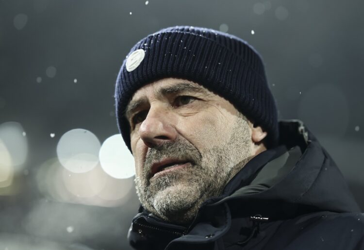 BELGRADE, SERBIA: Head coach Peter Bosz of PSV Eindhoven looks on prior to the UEFA Champions League 2024/25 League Phase MD7 match between FK Crve...